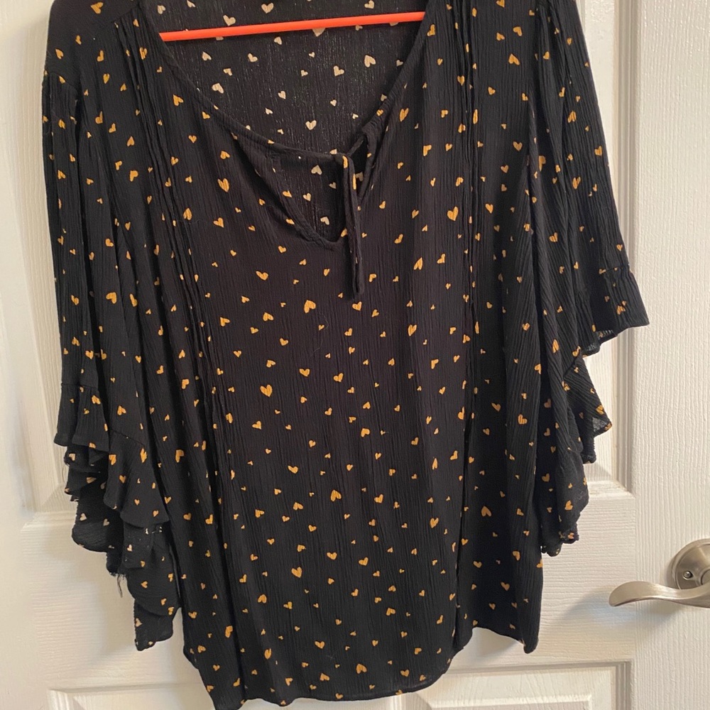 Women’s V Neck Top